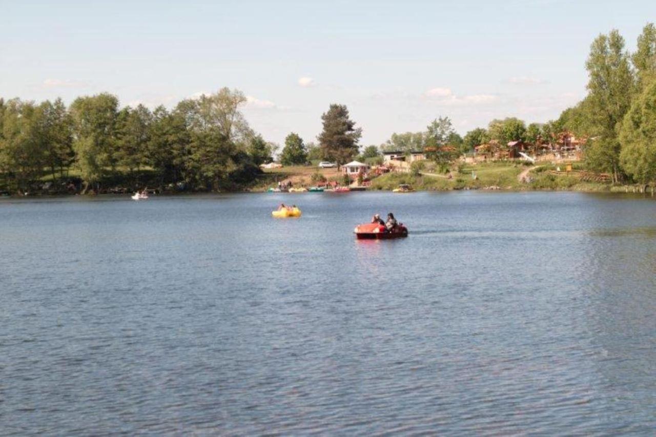 Holiday home Am Silbersee 86
